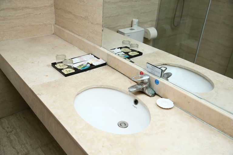 Bathroom 4, Zongsheng Hotel, Jining