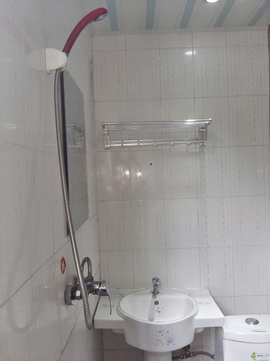 Bathroom, xinyongxin hotel, Shenzhen