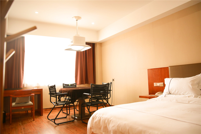 Bedroom 2, Yuncheng Shuxiang Hotel, Yuncheng