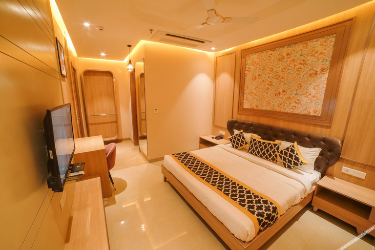 Others 5, Hotel PSK Pride, Amritsar