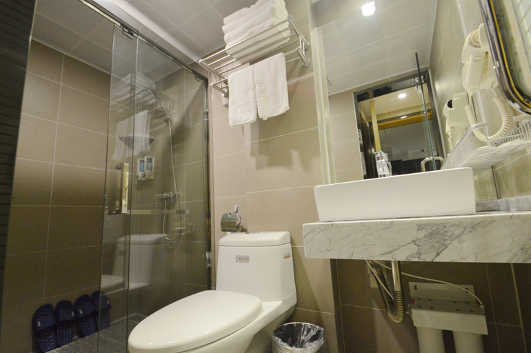 Bathroom 2, Qingmu Hotel (No. 1 Danfeng Street), Nanjing