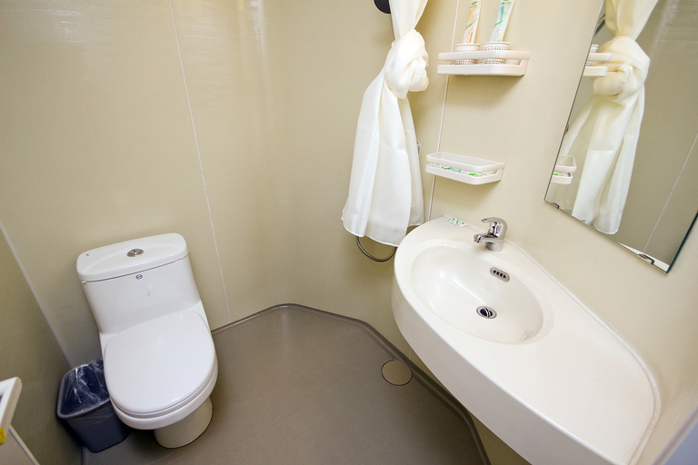 Bathroom, Runjia Chain Hotel Xi'an Lepo Subway Station, Xi'an