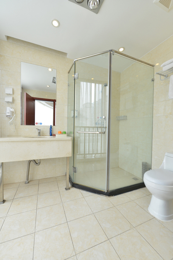 Bathroom, Guantang Holiday Inn, Beijing