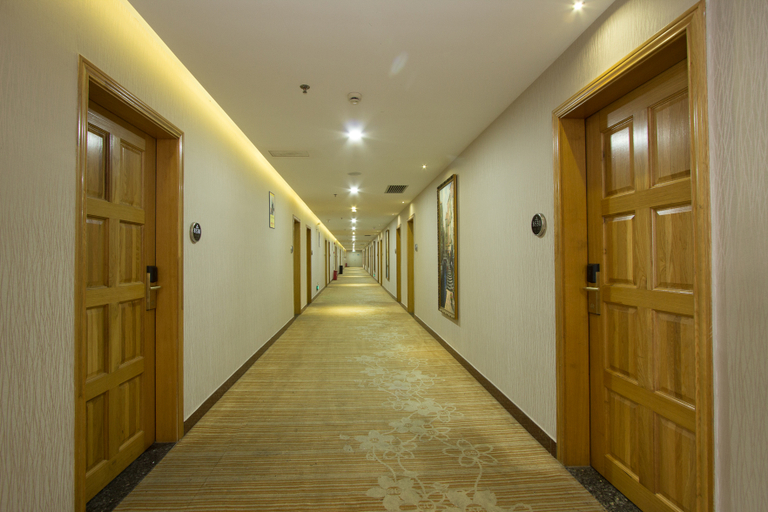 Others 4, Qisheng Hotel, Dongguan