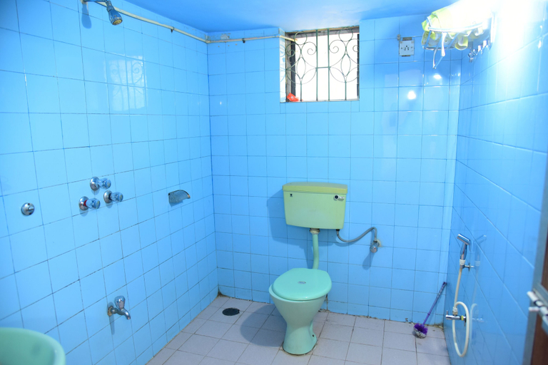 Bathroom, JES Guest House, South Goa