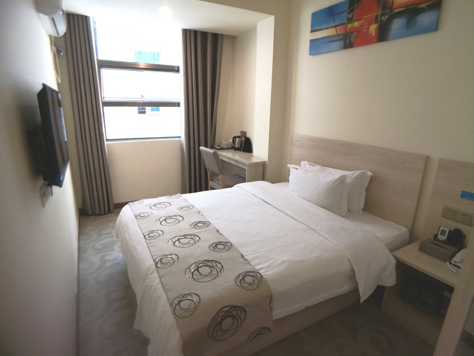 Bedroom 2, Theme Apartment (Shenzhen Convention and Exhibition Center Gangxia Metro Station), Shenzhen
