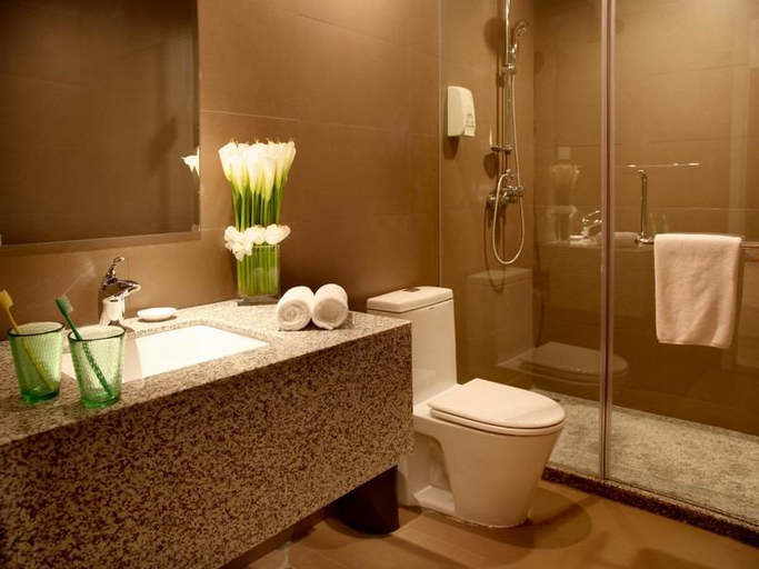 Bathroom 4, Hanting Hotel Hangzhou West Lake Cultural Square Chaohui Road, Hangzhou