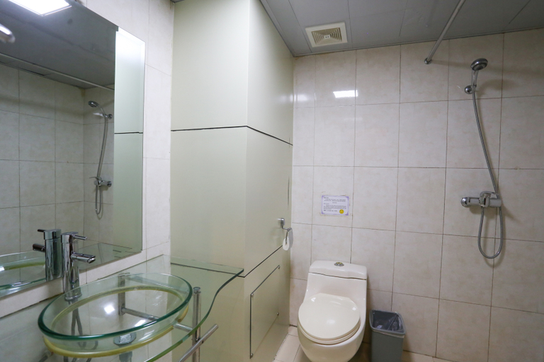 Bathroom 5, Ibis Xi'an Jiaotong University Hotel, Xi'an