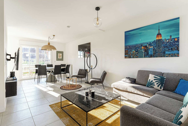 Living area 5, Pretty House With Garden 4br/8p - Saint-arnoult, Calvados