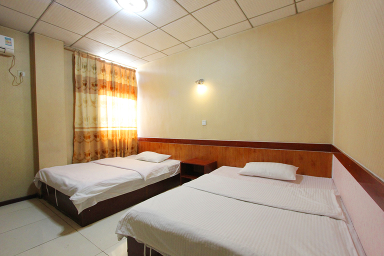 Bedroom 2, Weifang Yinfeng Business Hotel, Weifang