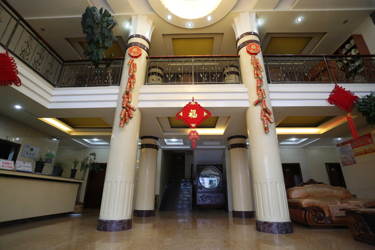 Others 2, Si Tong hotel, Dali Bai