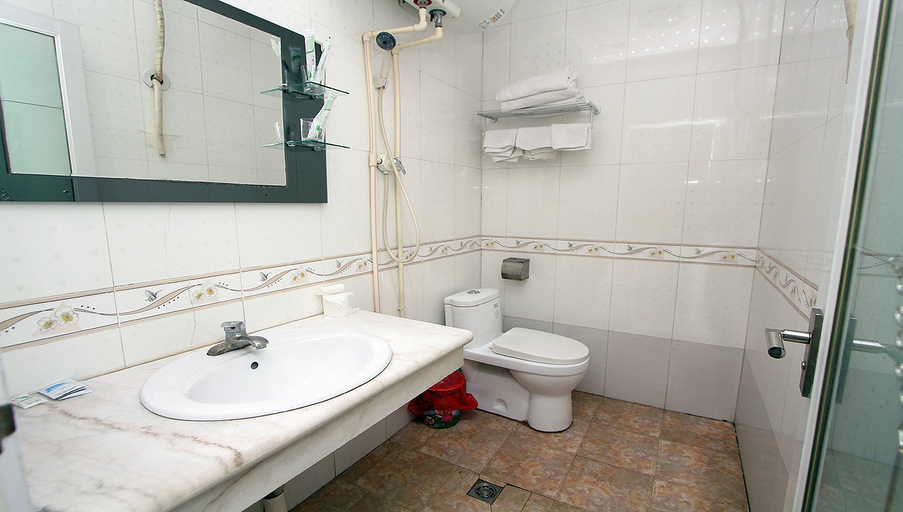 Bathroom 2, Rujia Inn Huishan Shangye Street, Jining