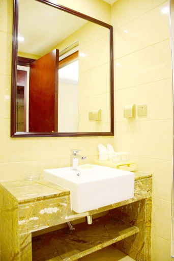 Bathroom 2, Jinyu Huazun International Hotel, Nanning
