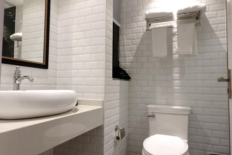 Bathroom 4, Fanpu Art Hotel, Jiaxing