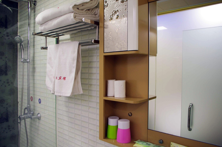 Bathroom 2, Datang Express Hotel, Chuzhou
