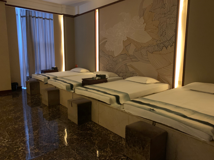 Bedroom 2, Xipan Hotel, Enshi Tujia and Miao