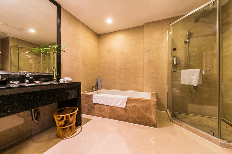 Bathroom 3, Guo Hui Hotel, Fuzhou