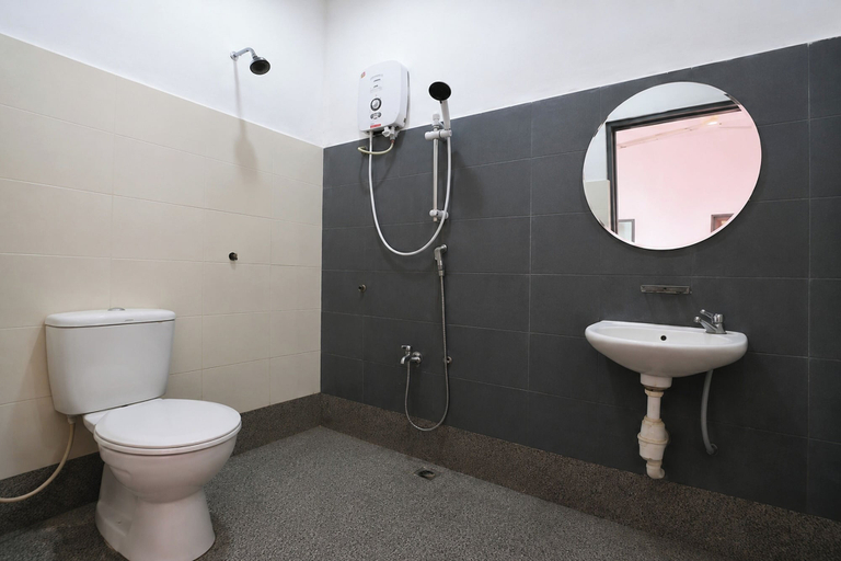 Bathroom 3, Cerana Villa Eco Resort, Kota Bharu