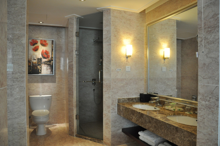 Bathroom 2, Rensheng Jinghao Hotel, Chizhou