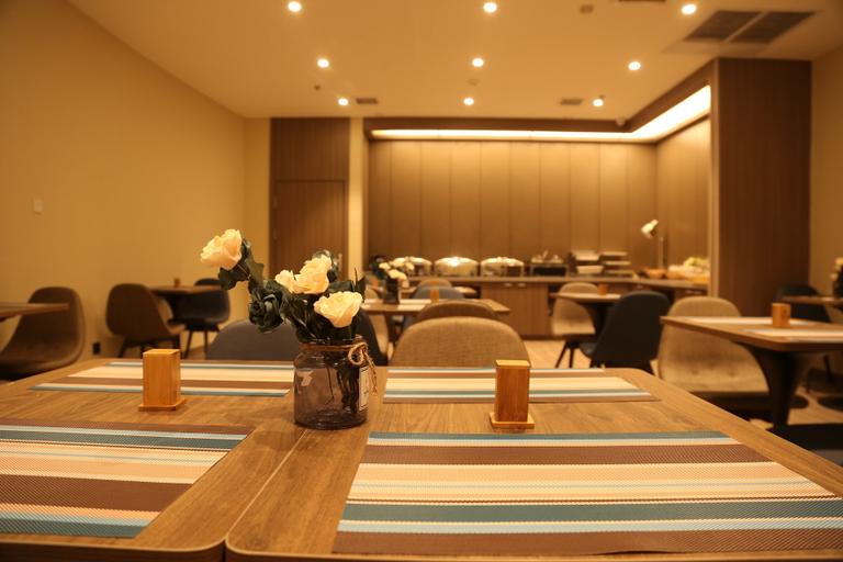 Food & Drinks 5, Hanting Hotel Xingtai Ningjin County Bus Station, Xingtai