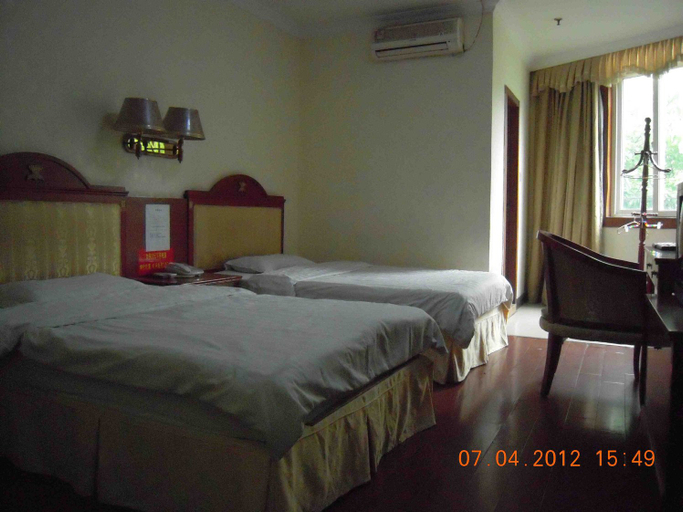 Bedroom 2, Hongxing Hotel, Guangzhou