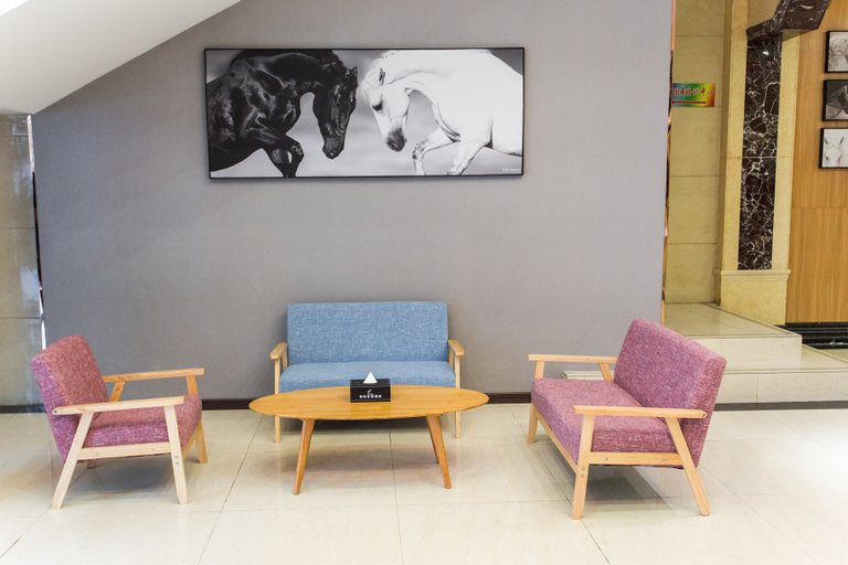 Others 5, Junyi Chain Hotel (Xinyang Railway Station), Xinyang
