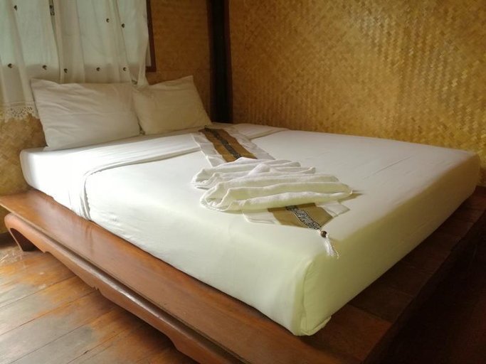 Bedroom 2, Evergreen Guesthouse, Pai