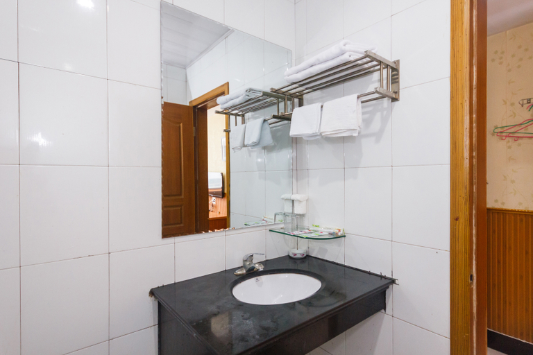 Bathroom 2, Hangzhou ShengDu Holiday Hotel, Hangzhou