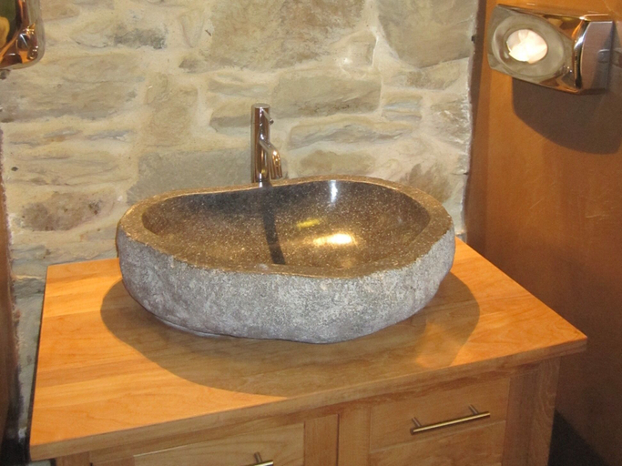 Bathroom 3, Manoir Desnachez, Morbihan