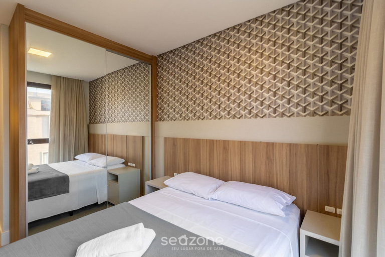 Room 4, Apt sea View, Pool Condo, 300m to Beach Csd0302, Bombinhas