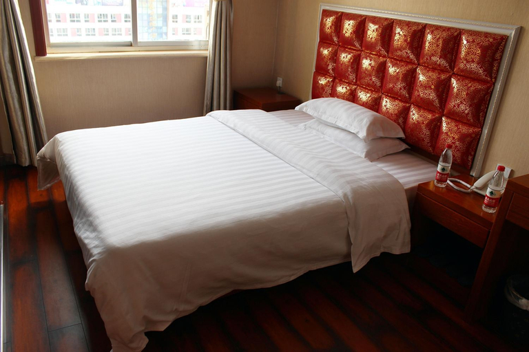 Bedroom 2, Changle Hotel, Weihai