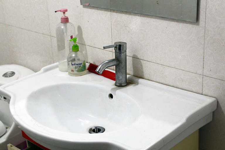 Bathroom, Xi'an Huaer Small Hotel, Xi'an
