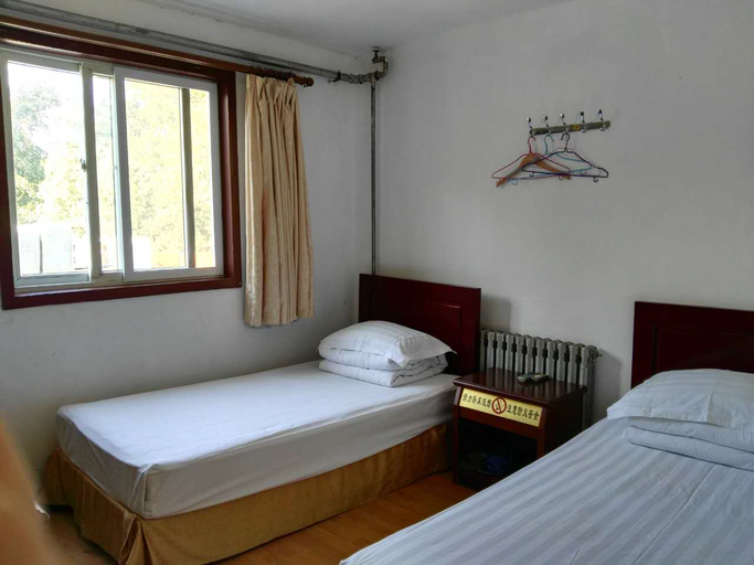 Bedroom 1, Beijing Dahua Road Hotel, Beijing