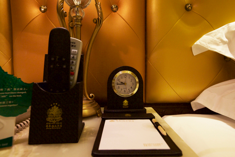 Bedroom 2, Shan Bala Hotel, Lhasa