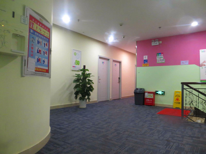 Others 4, 100 Inn (Shenzhen North Railway Station, Shiji Chuncheng), Shenzhen
