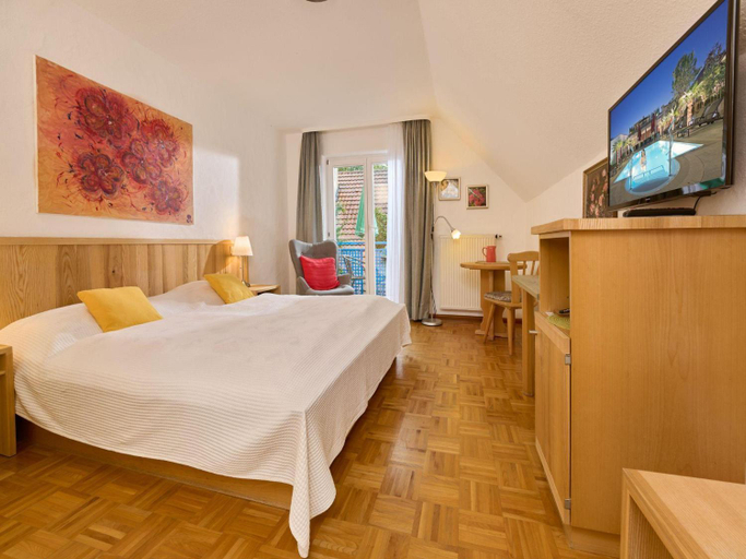 Bedroom 3, Hotel-Bio Gasthaus Am Felsenkeller, Breisgau-Hochschwarzwald