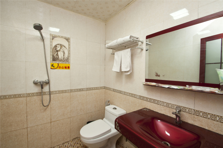 Bathroom 3, Wanjia Zhenxuan Hotel (long distance bus station), Zaozhuang