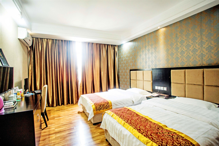 Bedroom 2, Holiday Inn Tuwo (Shiqian Ancient Hot Spring Scenic Spot), Tongren