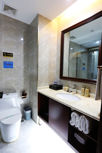 Bathroom, Dicheng Xinjing Hotel, Yan'an