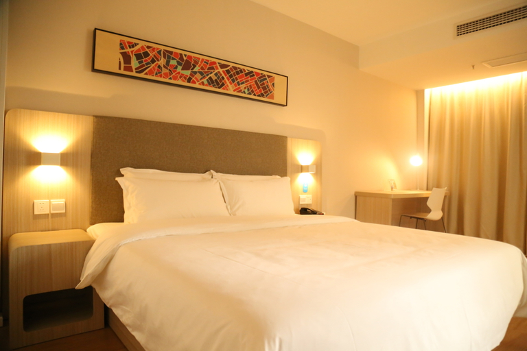 Bedroom 2, Hanting Hotel Kaifeng Millennium City Park, Kaifeng