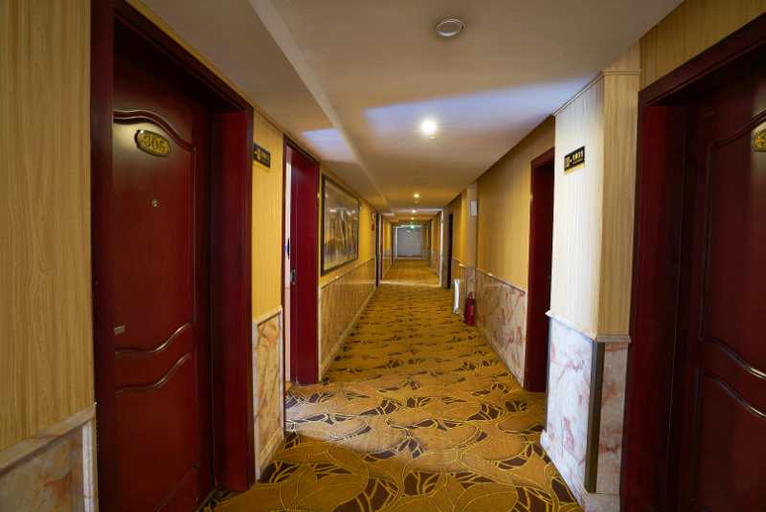 Others 2, 뤼위안 호텔(Lvyuan Hotel), Luzhou