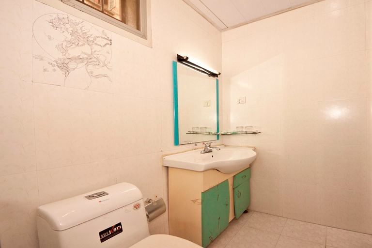 Bathroom 2, Dingsheng Business Hotel, Nanping