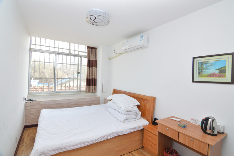 Bedroom, Yayi Hotel, Qingdao