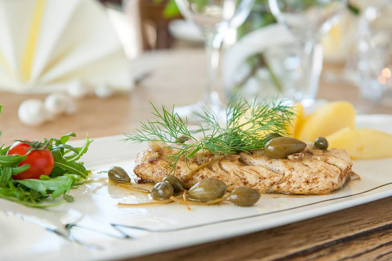 Food & Drinks 5, Wellnessgarten-Hotel, Traunstein