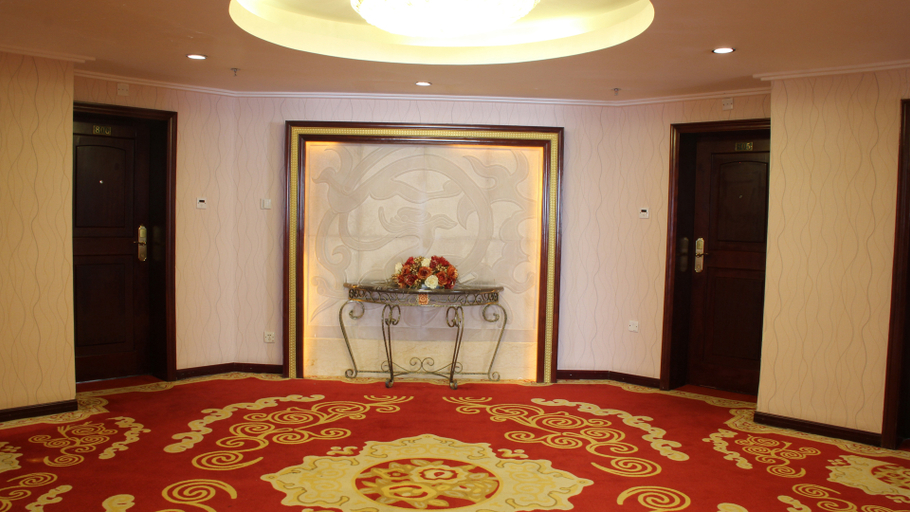 Business Facilities