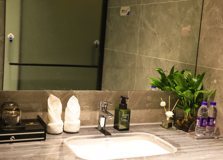 Bathroom 3, Rezen Select Hotel Quzhou Oriental Plaza, Quzhou