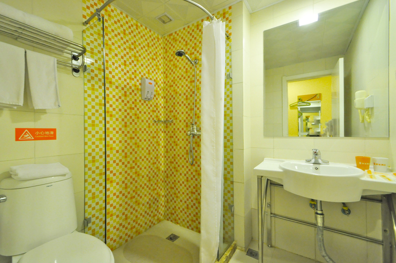 Bathroom 3, Homeinn Hotel (Fei County Heping Road County Government), Linyi