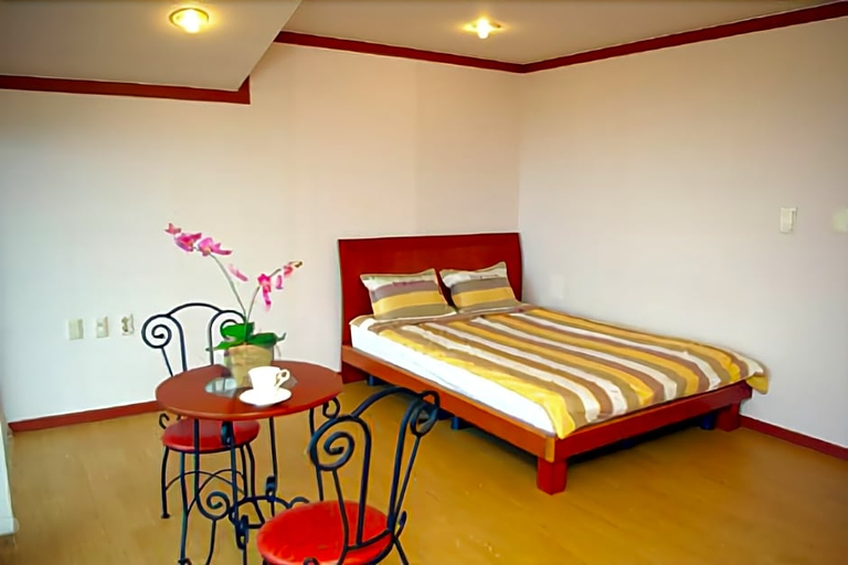 Bedroom 4, Jeju Geumgangsan Condominium, Jeju