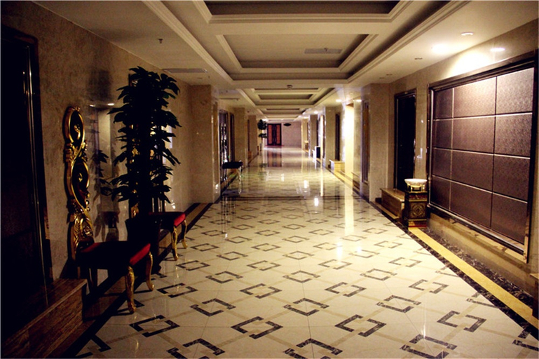 Others 3, Yining County Hotel, Ili Kazakh