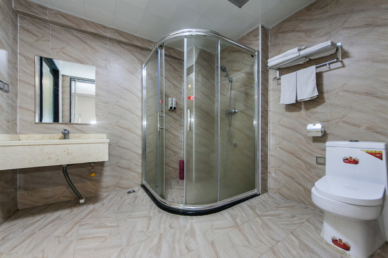Bathroom 2, Zhangzhou Yungang Hotel, Zhangzhou